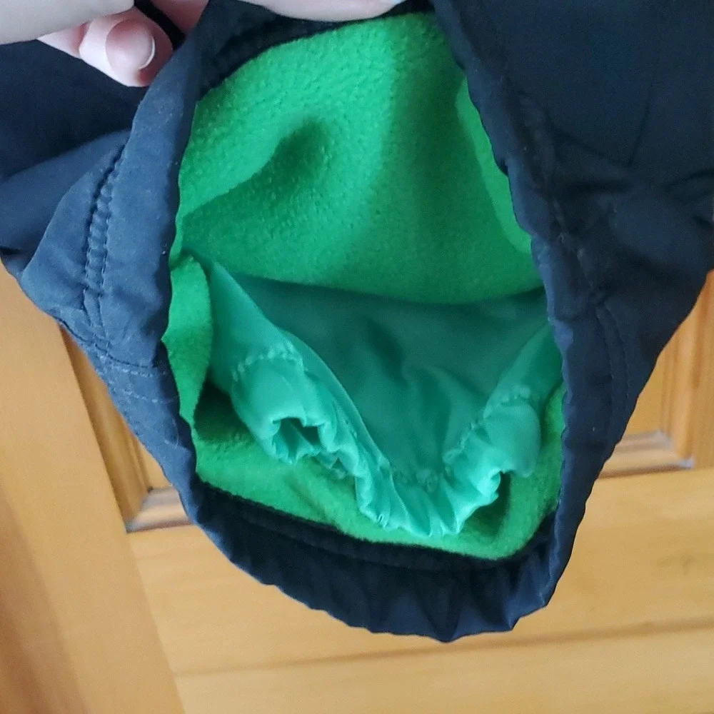 Old Navy Boys Size 8‎ Black Fleece Lined Snowpants
